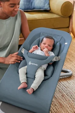 Ergobaby Espreguiçadeira Evolve - Azul Oxford