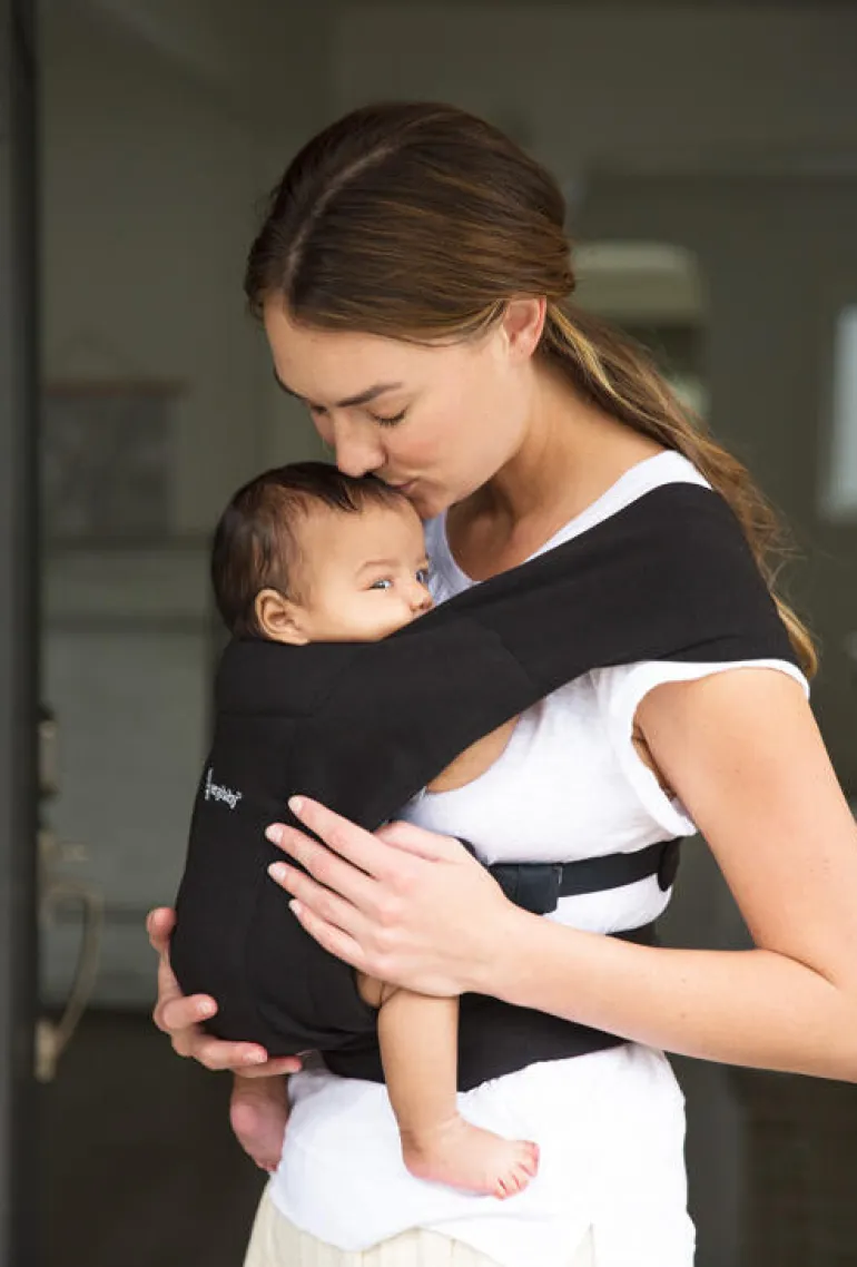 Ergobaby Mochila Portabebé Embrace - Negro