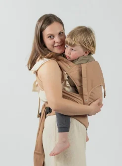 Isara Quick Half Buckle Mochila Portabebé - Macchiato