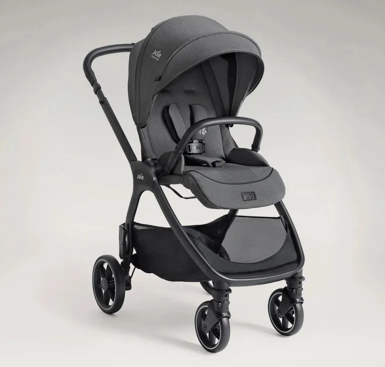 Joie Trio Valora Carrinho de Bebé - Ebony