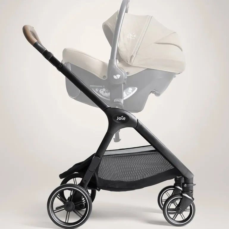 Joie Trio Valora Carrinho de Bebé - Sandstone