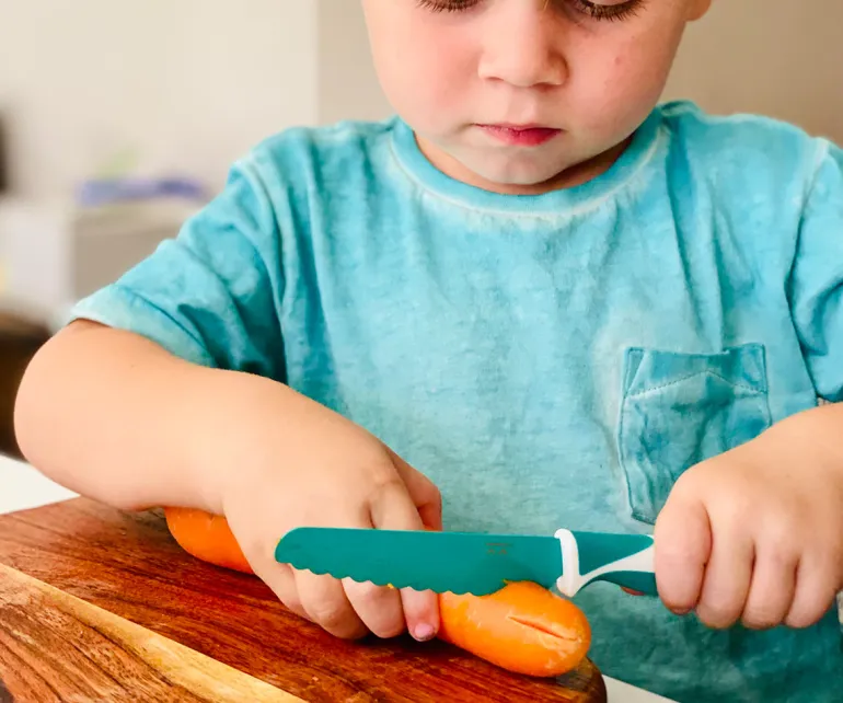 KiddiKutter - Faca de Autonomia para Criança - Verde