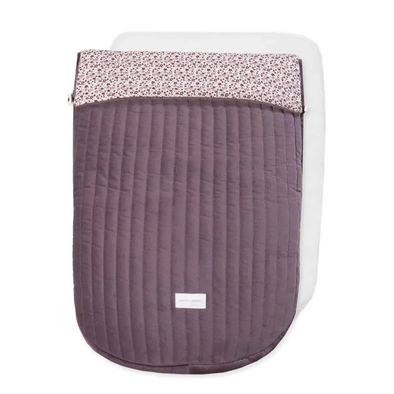 Pasito a Pasito Footmuff Cherry Inverno Flores