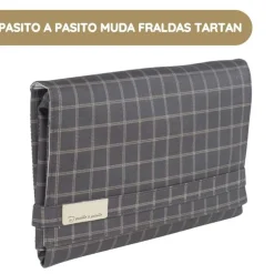 Pasito a Pasito Muda Fraldas Tartan