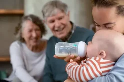 Philips Avent Biberão 260 ml. Air Free - Elefantes - Natural Response