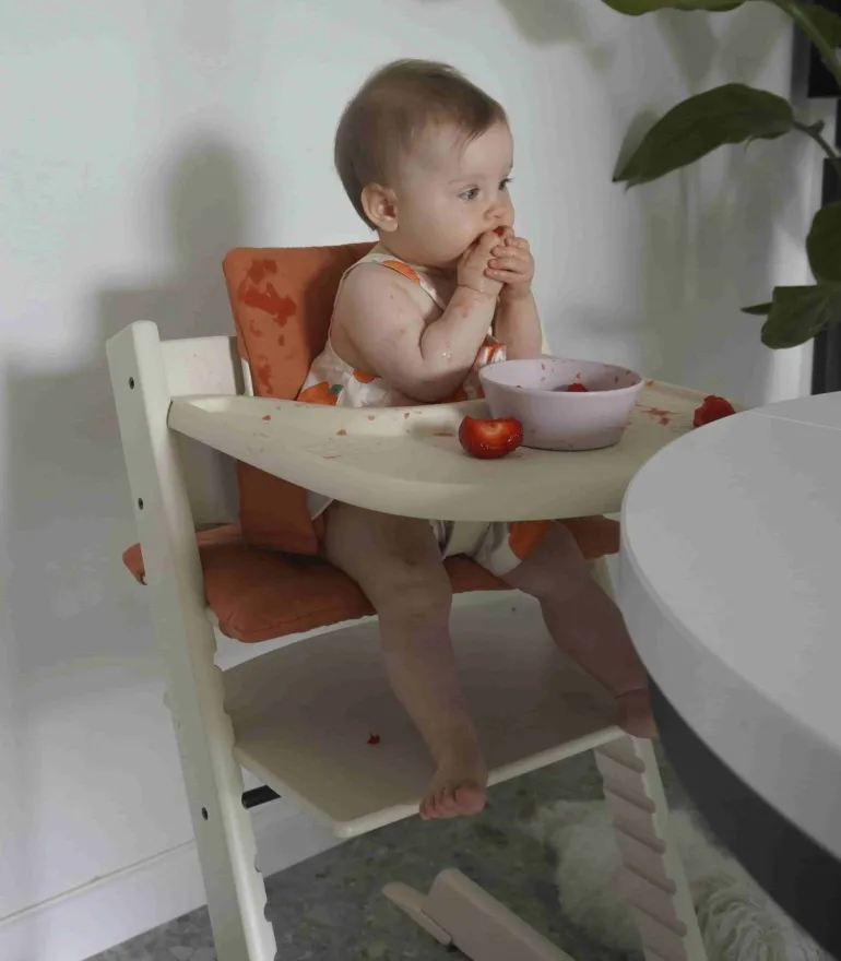 Stokke Bundle Cadeira Tripp Trapp + Baby Set + Tabuleiro - Vanilla White