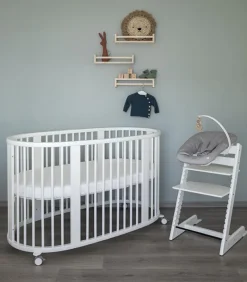 Stokke Sleepi Mini Berço + Extensão + Colchões + Lençóis - White