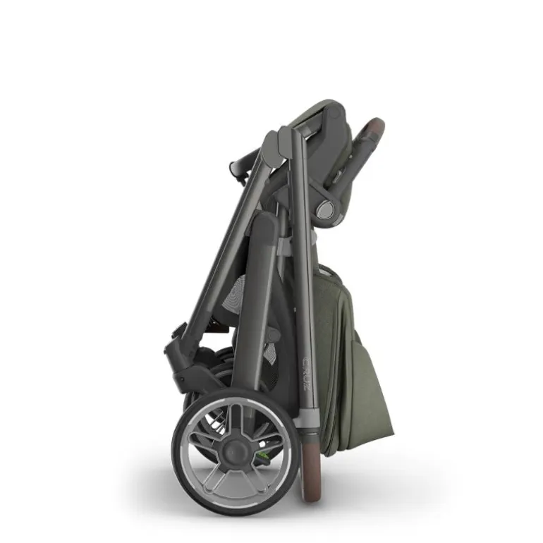 UPPAbaby Carrinho de Bebé Cruz V3 - Evelyn